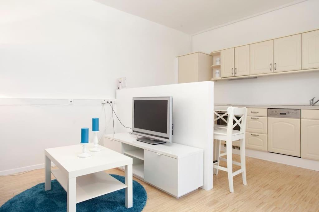 Exclusive 2-Room Souterrain Apartment Nürnberg Eksteriør billede